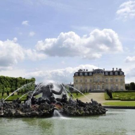 Studio Du Chateau Apartment Champs-Sur-Marne Ngoại thất bức ảnh