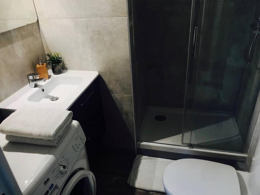 Studio Du Chateau Apartment Champs-Sur-Marne Ngoại thất bức ảnh
